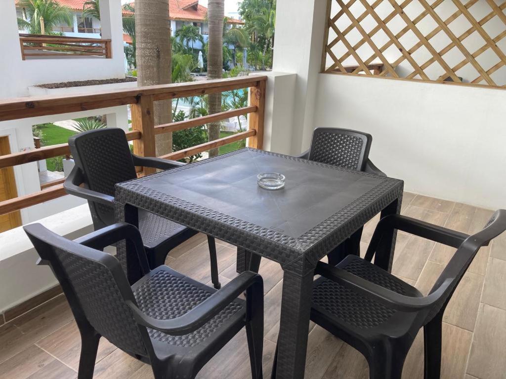 Apartamentos Coconuts Bayahibe Exteriör bild